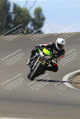 media/Sep-21-2025-TrackDaz (Sun) [[277c75b276]]/B Group/1220pm (Turn 2)/